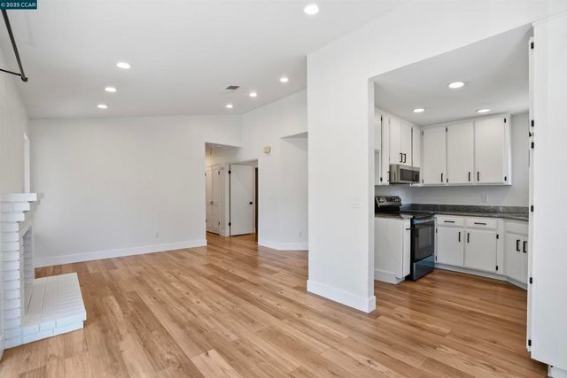 802 Dover, Hercules, CA 94547