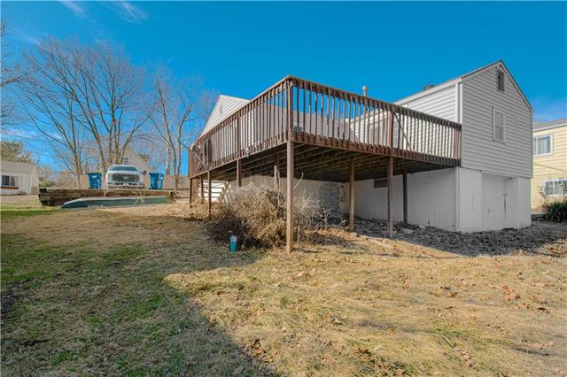 427 N Fairview Avenue, Liberty, MO 64068