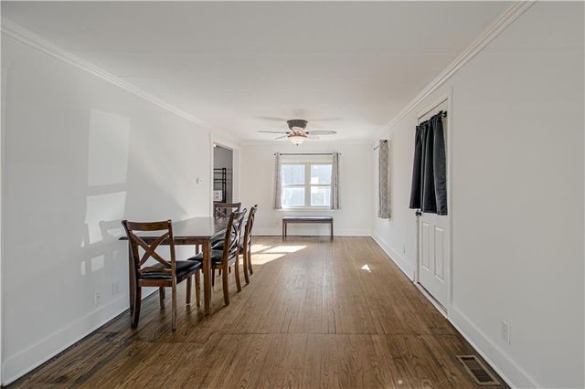 427 N Fairview Avenue, Liberty, MO 64068