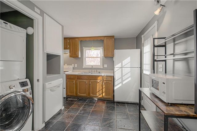 427 N Fairview Avenue, Liberty, MO 64068