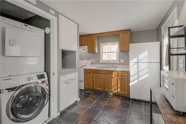 427 N Fairview Avenue, Liberty, MO 64068