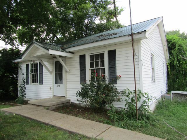 212 Adams St, Lewisburg, TN 37091