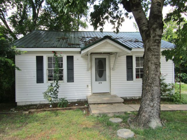 212 Adams St, Lewisburg, TN 37091