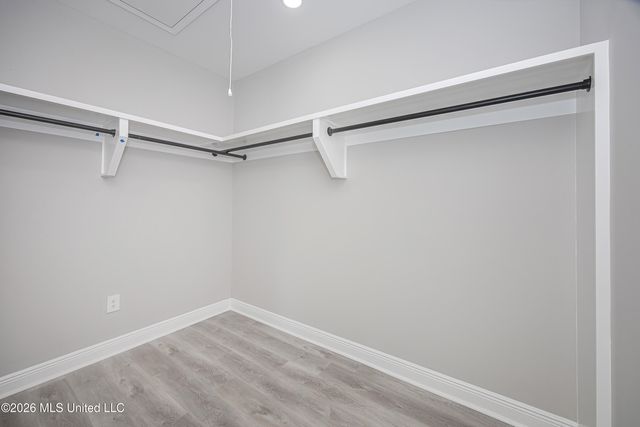 624 Oak Street, Ocean Springs, MS 39564