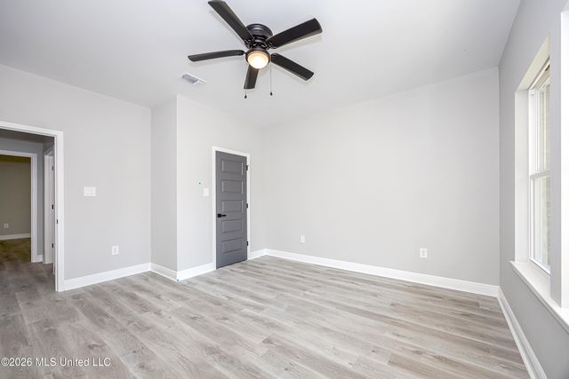 624 Oak Street, Ocean Springs, MS 39564