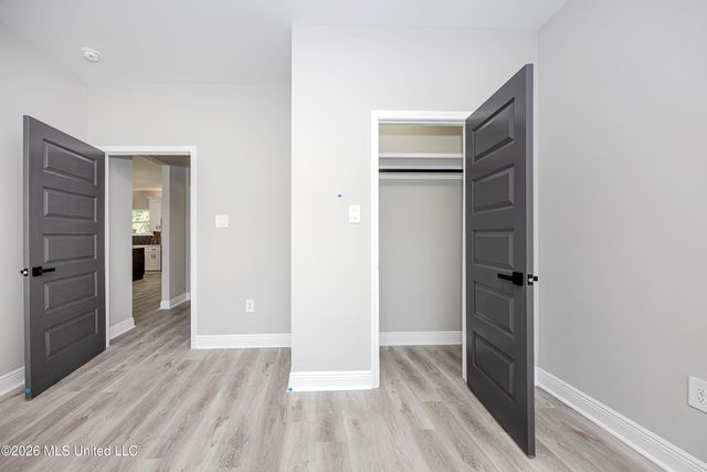 624 Oak Street, Ocean Springs, MS 39564