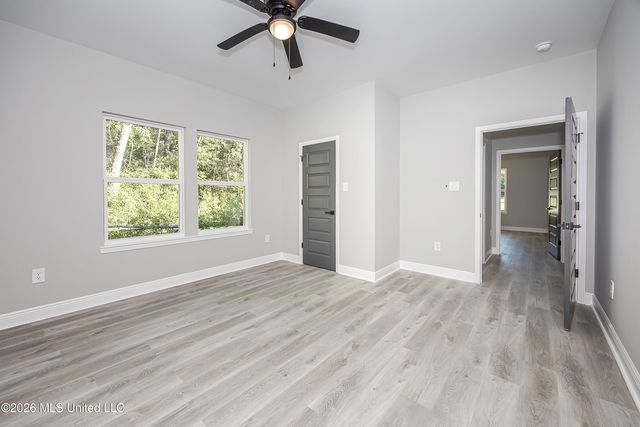 624 Oak Street, Ocean Springs, MS 39564