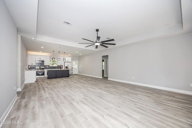 624 Oak Street, Ocean Springs, MS 39564