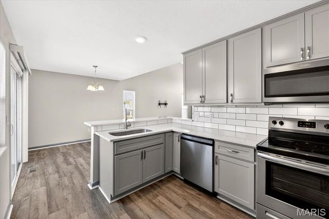 83 Berretta Court, Wright City, MO 63390