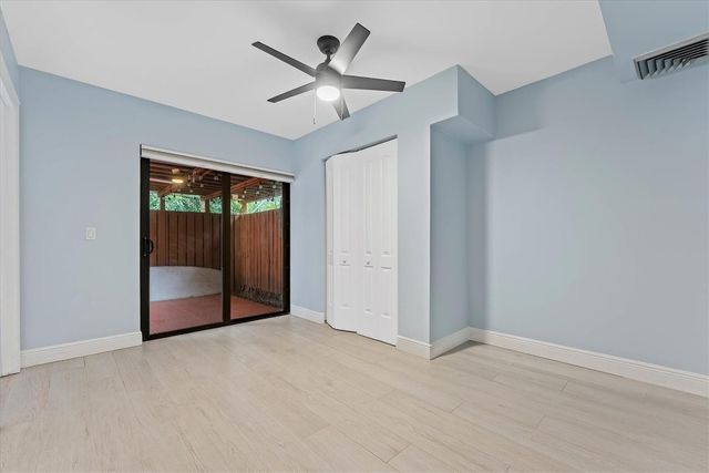 9156 SW 23rd Street D, Davie, FL 33324