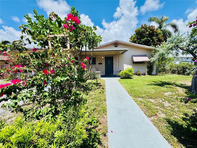717 NE 10th Ave 1-2, Hallandale Beach, FL 33009