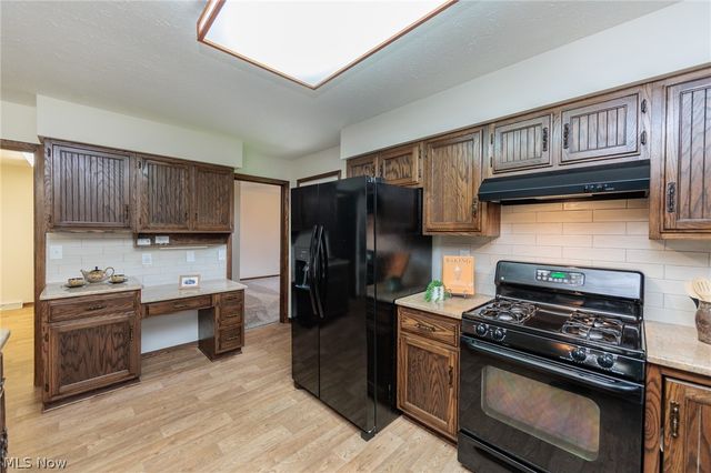 984 Meadowlark Lane, Medina, OH 44256