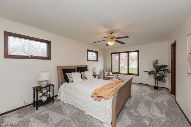 984 Meadowlark Lane, Medina, OH 44256