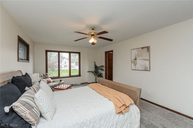 984 Meadowlark Lane, Medina, OH 44256