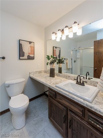 984 Meadowlark Lane, Medina, OH 44256