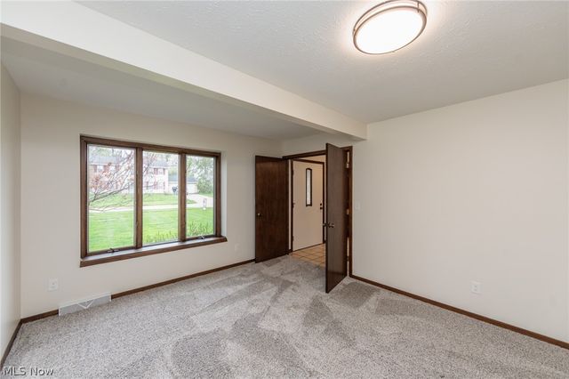 984 Meadowlark Lane, Medina, OH 44256