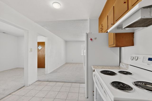 808 Ash, Espanola, NM 87532