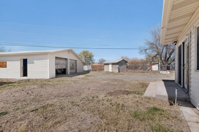 808 Ash, Espanola, NM 87532