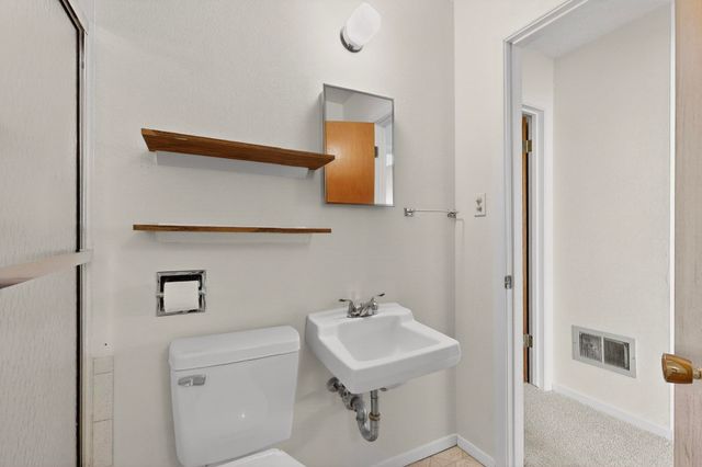 808 Ash, Espanola, NM 87532