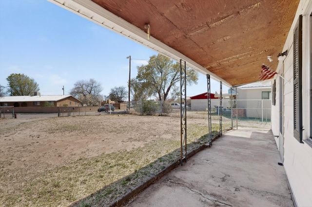 808 Ash, Espanola, NM 87532