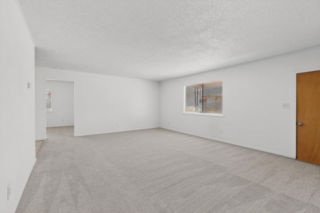 808 Ash, Espanola, NM 87532