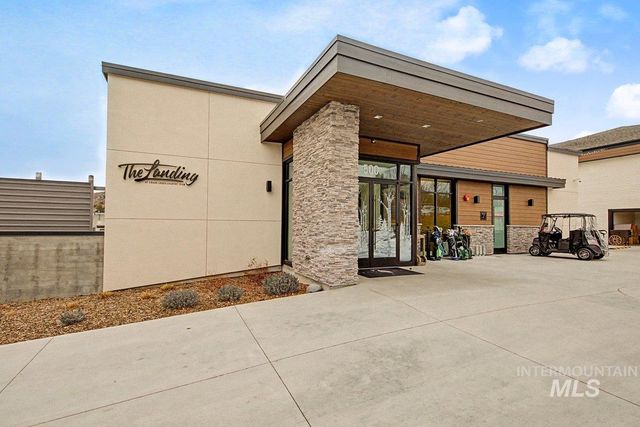 555 E Braemere Drive, Boise, ID 83702