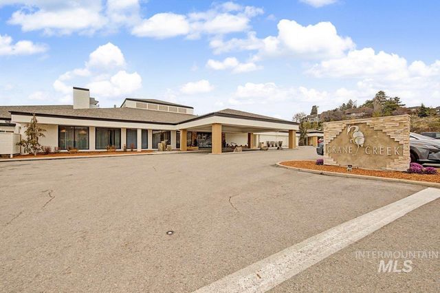 555 E Braemere Drive, Boise, ID 83702