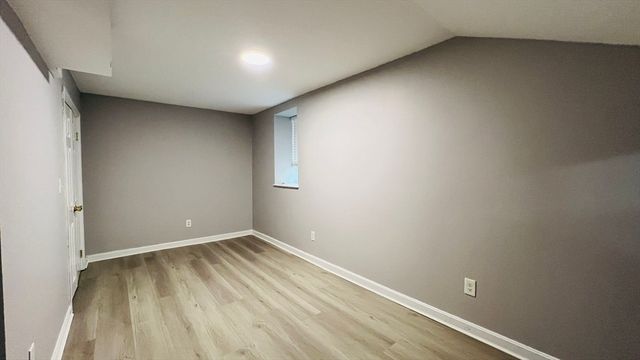 206 Winchester St 206, Brookline, MA 02446