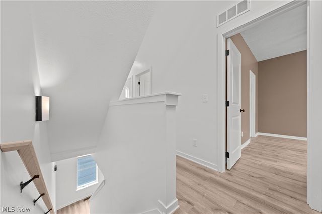 4709 Bridge Avenue, Cleveland, OH 44102