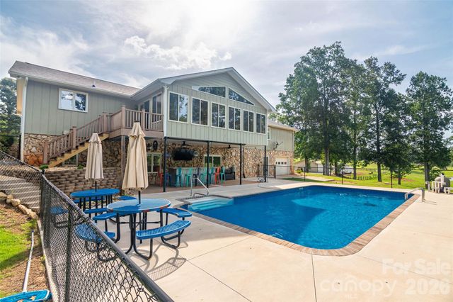 304 McMurray Road, Rutherfordton, NC 28139