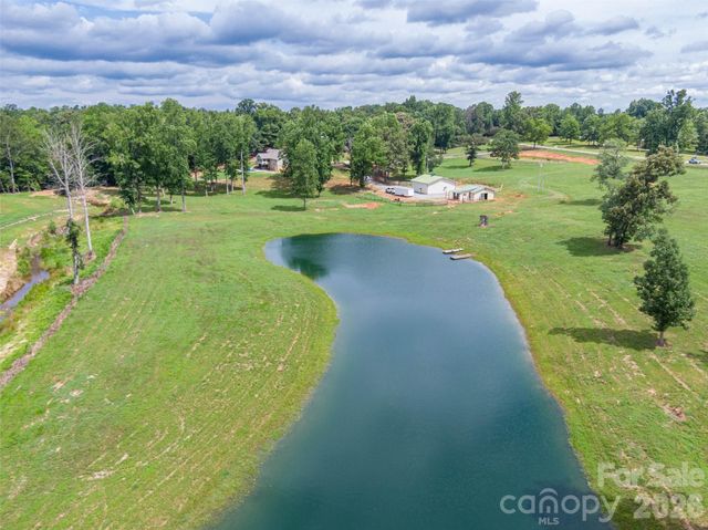 304 McMurray Road, Rutherfordton, NC 28139