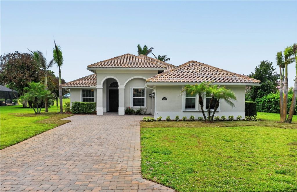 9531 Shadow Lane, Fort Pierce, FL 34951
