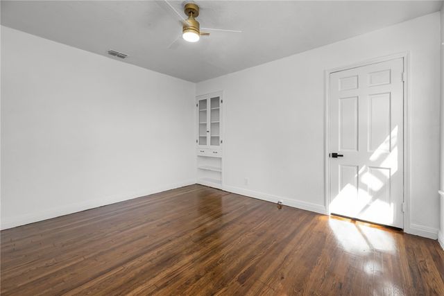 1012 E MAIN, Sinton, TX 78387