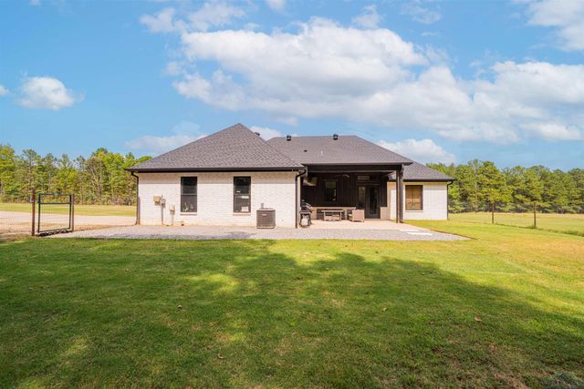 4660 County Road 2105, Kilgore, TX 75662