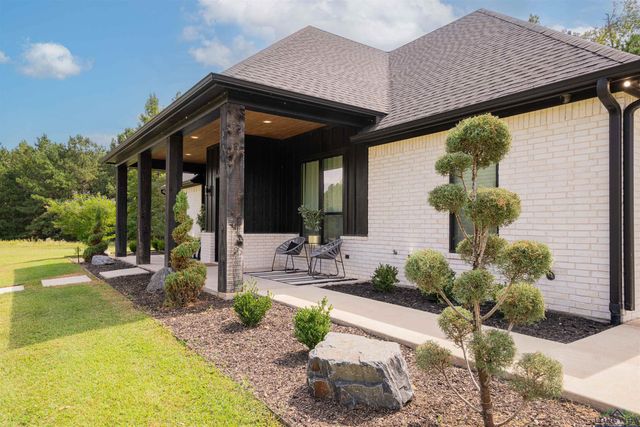 4660 County Road 2105, Kilgore, TX 75662