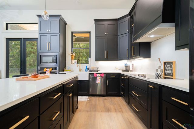 4660 County Road 2105, Kilgore, TX 75662