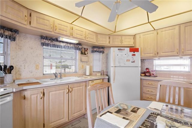 2406 W Bogey Drive, Mission, TX 78572