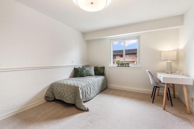 375 Bancroft Way, Pacifica, CA 94044