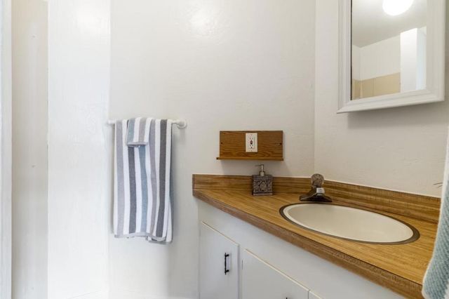 375 Bancroft Way, Pacifica, CA 94044