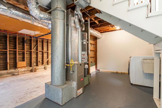 375 Bancroft Way, Pacifica, CA 94044
