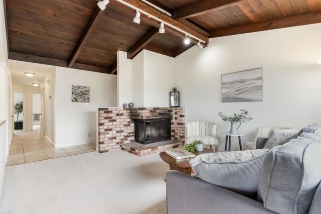 375 Bancroft Way, Pacifica, CA 94044