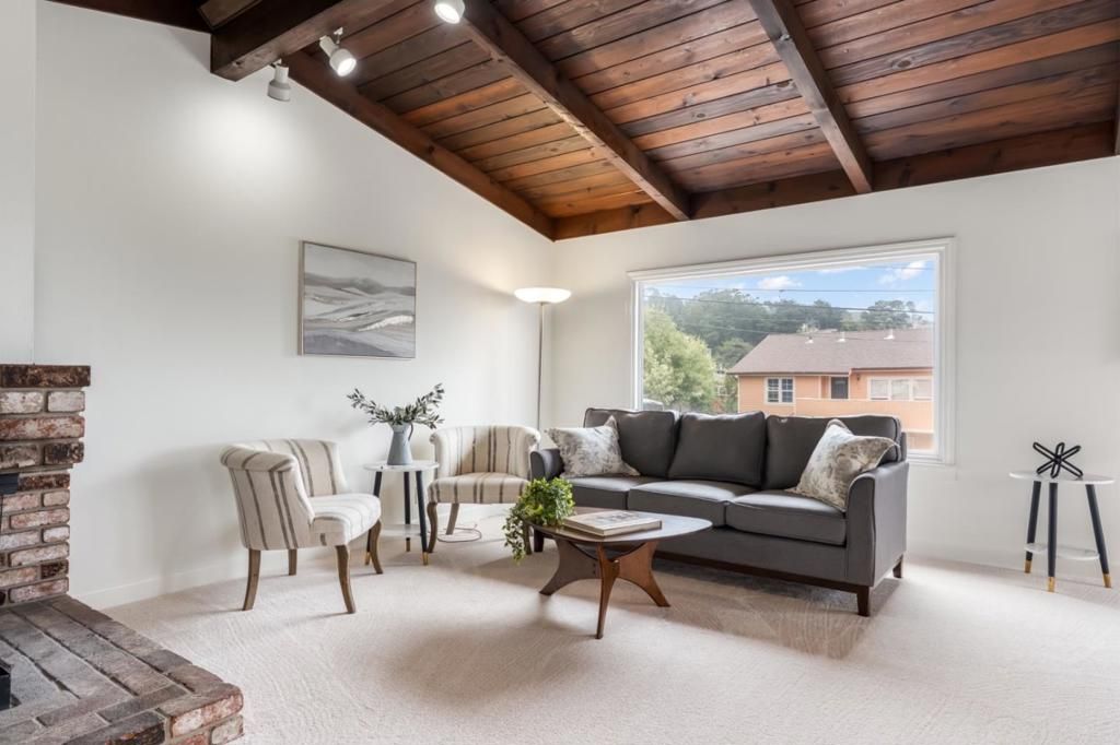 Image 5 of property listing at 375 Bancroft Way, Pacifica, CA 94044