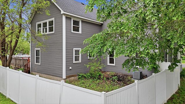 302 3rd Street W, Hastings, MN 55033