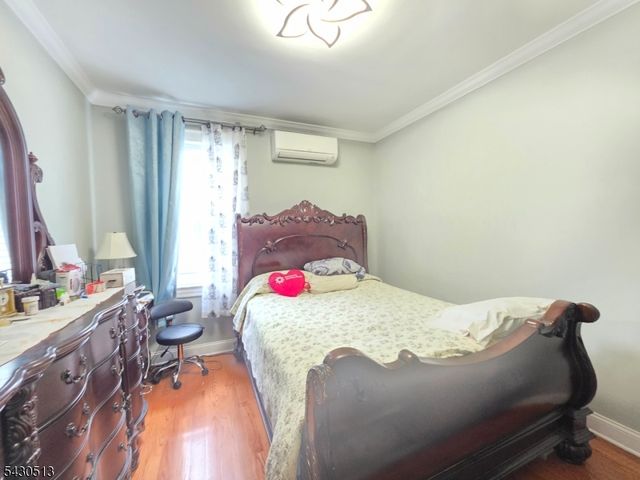 2032 E Saint Georges Ave, Linden City, NJ 07036