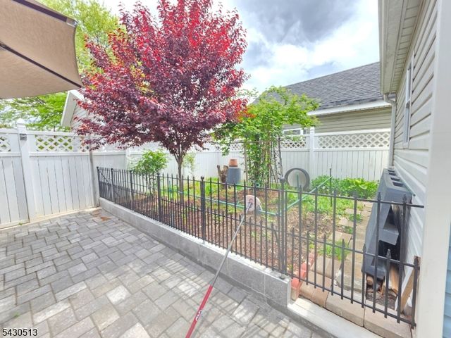 2032 E Saint Georges Ave, Linden City, NJ 07036