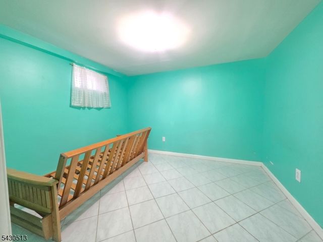 2032 E Saint Georges Ave, Linden City, NJ 07036