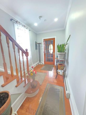 2032 E Saint Georges Ave, Linden City, NJ 07036