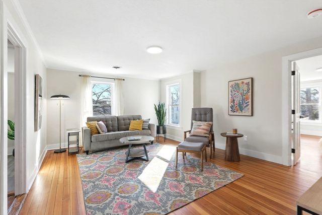 180 State Street B, Northampton, MA 01060