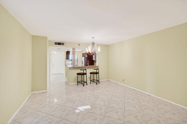 7076 Huntington Lane 608, Delray Beach, FL 33446