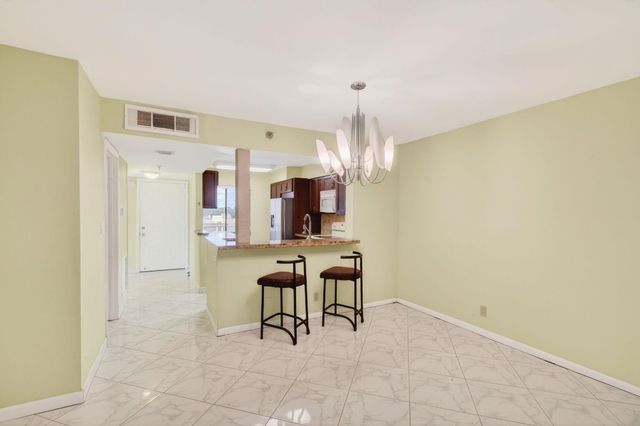 7076 Huntington Lane 608, Delray Beach, FL 33446